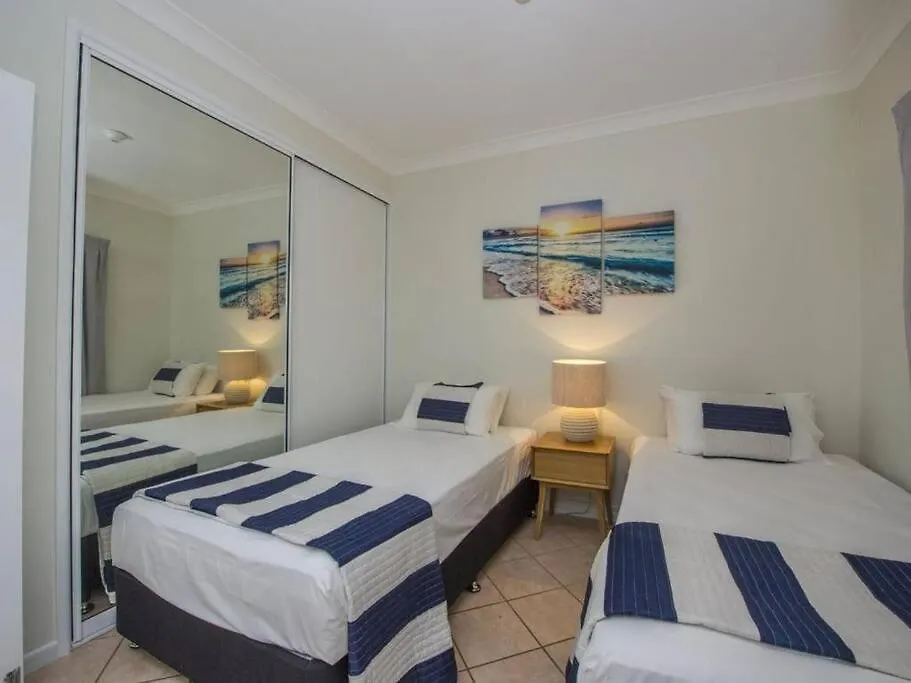 Sails 9 Beachfront Getaway Horseshoe Bay